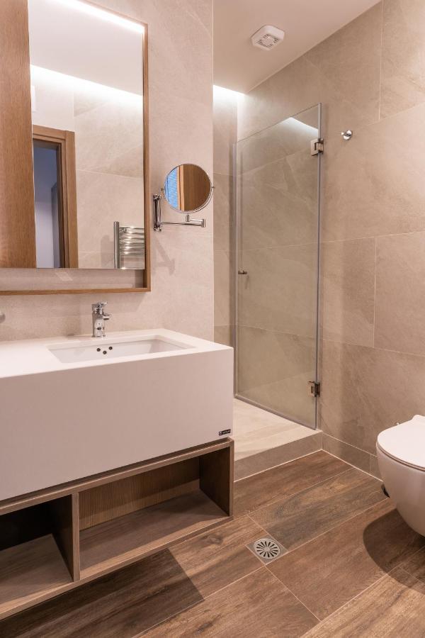 Lydia Suites And Rooms لِتوخورو المظهر الخارجي الصورة